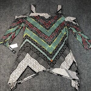 ND Woman Abstract Print Cold Shoulder Asymmetrical Tunic Top 2X